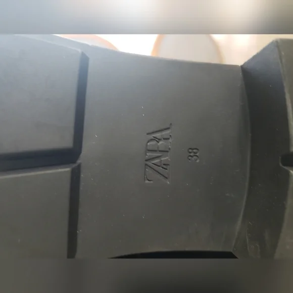 NWT Zara Black Leather Faux Pearl Accents Ankle Boots Size 38 - Picture 10 of 13